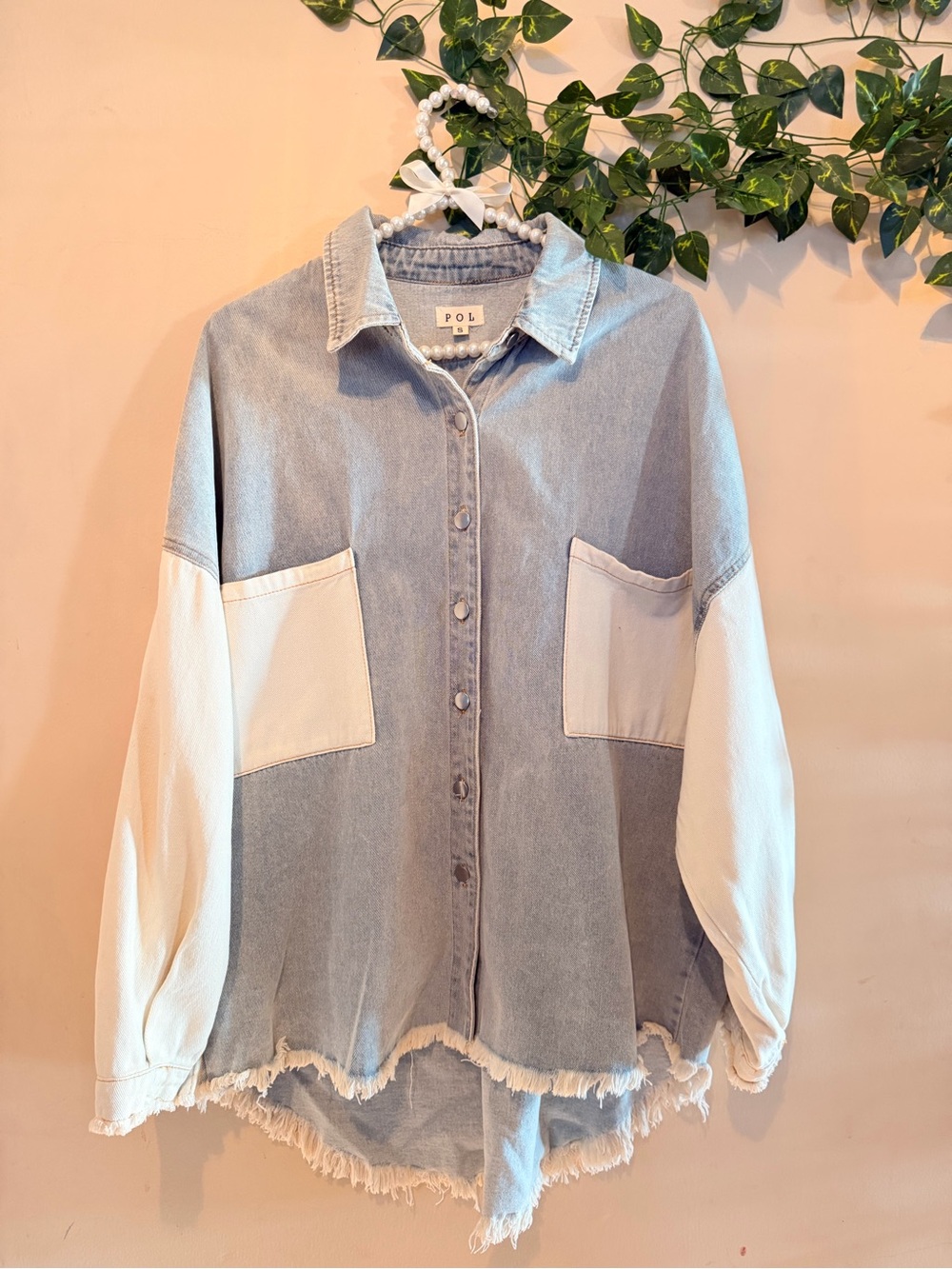 POL OVERSIZED Two-Tone Denim Button-Down Shirt Jacket in Light Blue and White